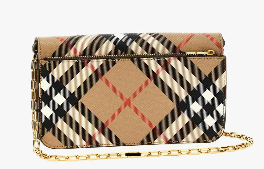 Burberry wallet on chain